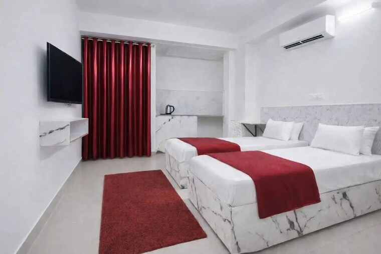 Bedroom, sector 22 Pg For Boys & Girls In Sector 22 10478305