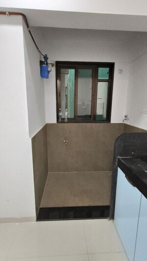 Furnished Amenities in 2.5 BHK Apartment at Wadgaon Sheri – for Rent