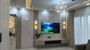 Furnished Amenities in 3 BHK Builder Floor at Greater Kailash I – for Rent