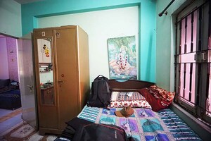 Bedroom in 2 BHK Apartment at Ellisbridge – for Sale