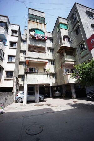 2 BHK Apartment – Exterior View View at Ellisbridge - for Sale