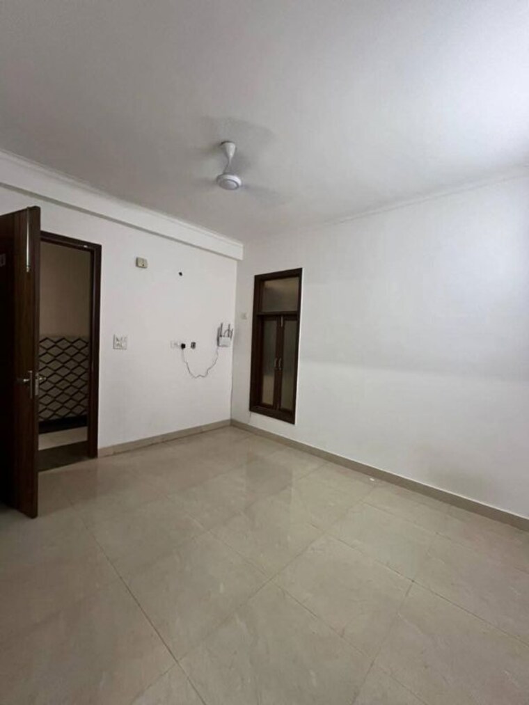 Room, akd-tower 1 Bedroom 900 Sq.Ft. Builder Floor In Sector 14 Gurgaon 10478378