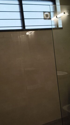 Room in 4 BHK Builder Floor at Sector 10a – for Rent
