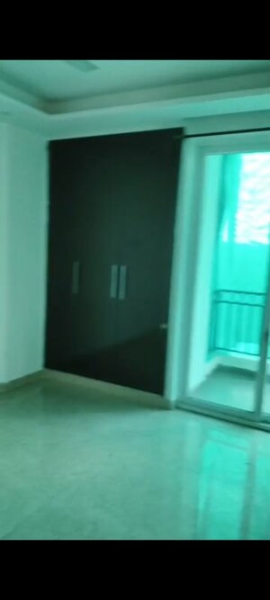Building Lobby in 3 BHK Apartment at Roseate Homes, Ghazipur – for Sale