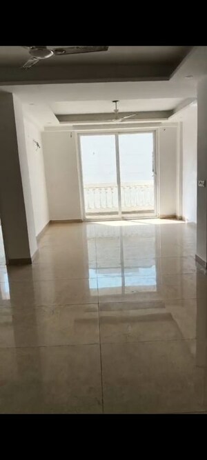 Bathroom in 3 BHK Apartment at Roseate Homes, Ghazipur – for Sale