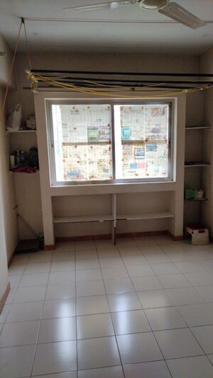 Bedroom in 2 BHK Apartment at Bhusari Colony – for Rent