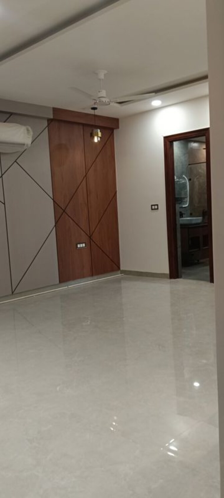 undefined, sector 85 4 Bedroom 400 Sq.Yd. Builder Floor In Sector 85 Faridabad 10478442