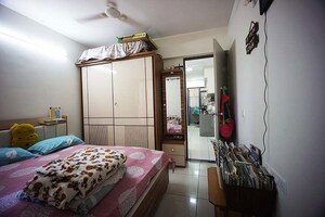 Bedroom in 3 BHK Apartment at Ellisbridge – for Sale