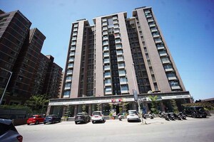 3 BHK Apartment – Exterior View View at Ellisbridge - for Sale