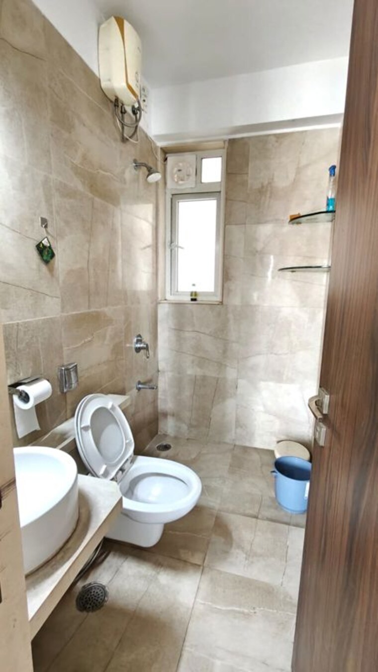 Bathroom, raheja-heights-phase-2 2 Bedroom 850 Sq.Ft. Apartment In Goregaon East Mumbai 10478406