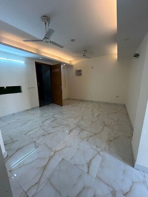 Hall in 2 BHK Builder Floor at Chattarpur – for Rent