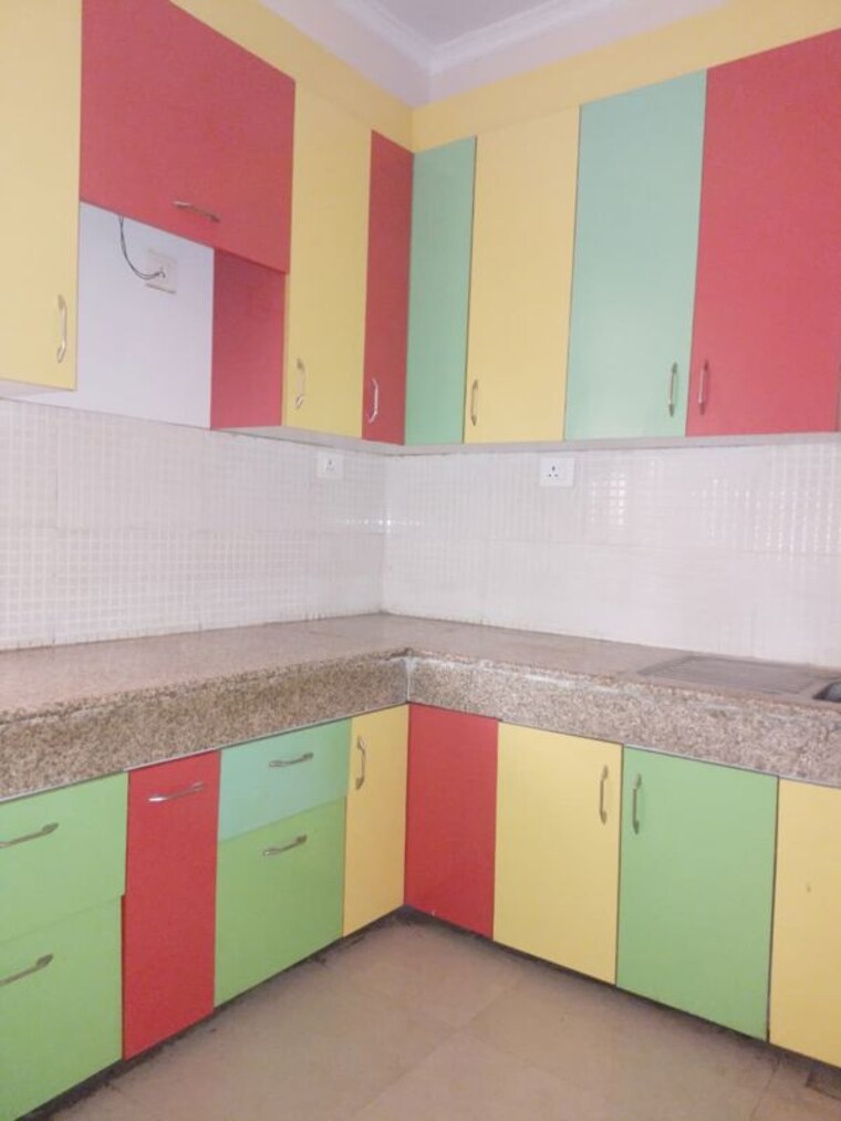 Kitchen, supertech-eco-village-ii 3 Bedroom 1464 Sq.Ft. Apartment In Sector 16b Greater Noida Greater Noida 10451766