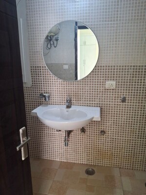 Bathroom in 3 BHK Apartment at Parsvnath Green Ville, Sector 48 – for Rent