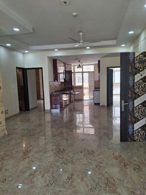 Hall in 3 BHK Apartment at Parsvnath Green Ville, Sector 48 – for Rent