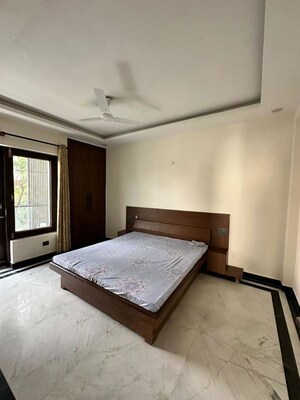 Bedroom in 3 BHK Builder Floor at South City 1 – for Rent