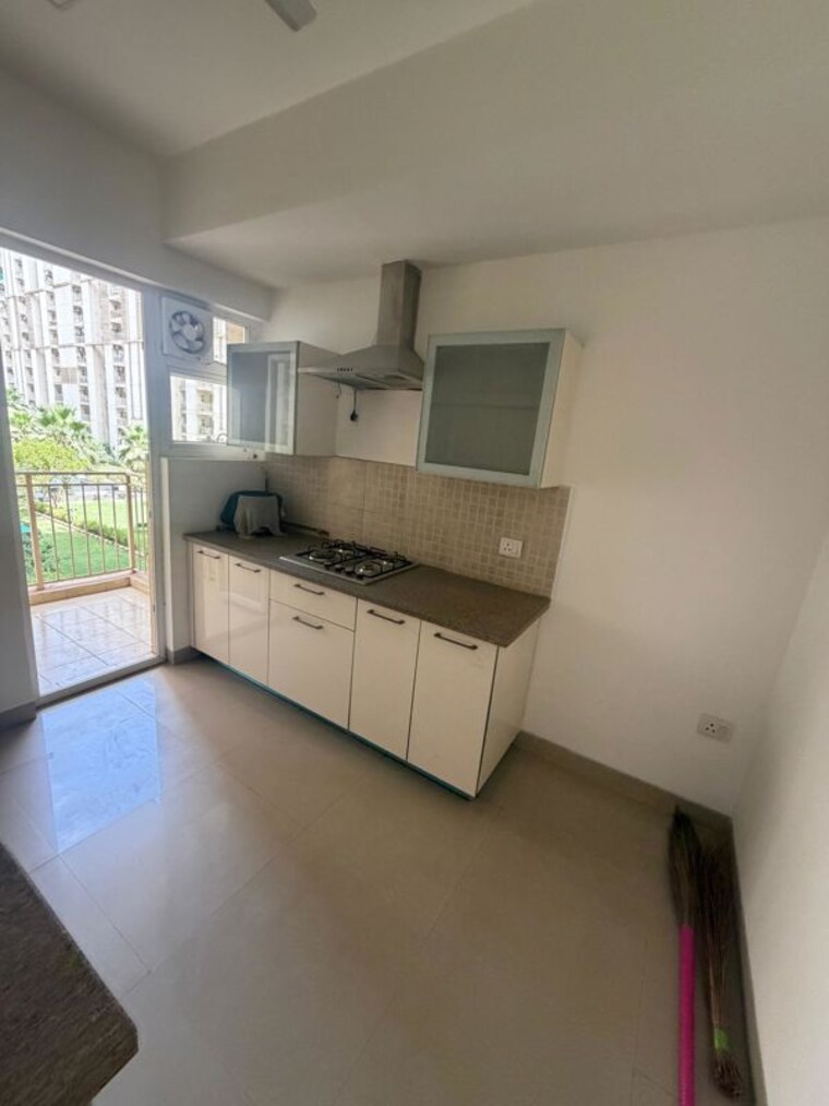 Kitchen, emaar-gurgaon-greens 3 Bedroom 1650 Sq.Ft. Apartment In Sector 102 Gurgaon 10478506
