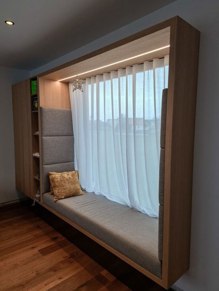 Bedroom, greater kailash ii 4 Bedroom 300 Sq.Yd. Builder Floor In Greater Kailash ii Delhi 10478579