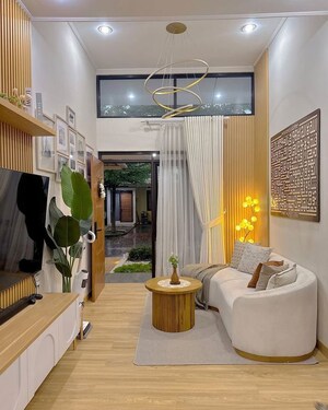 Team Area in 4 BHK Builder Floor at Greater Kailash ii – for Rent