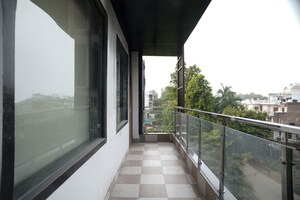 Balcony in  Pg at Sector 23 – for Rent