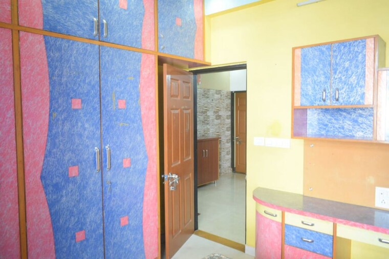 Room, prahlad nagar 3 Bedroom 2040 Sq.Ft. Apartment In Prahlad Nagar Ahmedabad 10478666