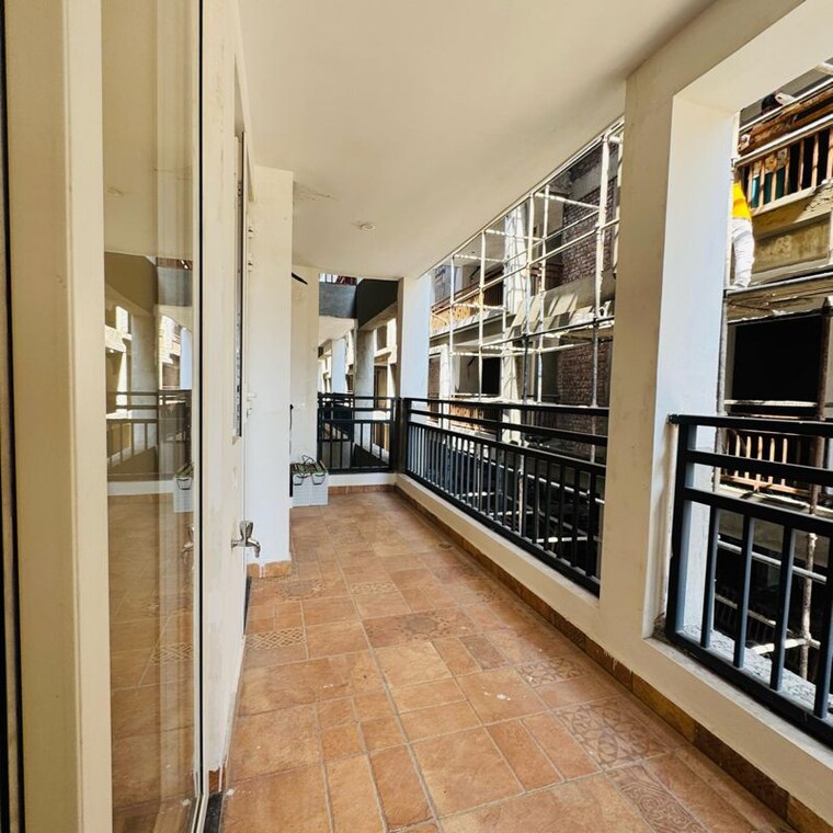 Balcony, nagla road 3 Bedroom 1750 Sq.Ft. Apartment In Nagla Road Zirakpur 9609902