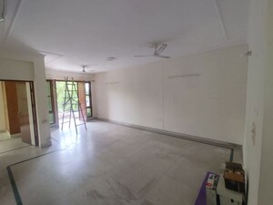 Room in 3 BHK Apartment at SS The Palladians, Sector 47 – for Rent