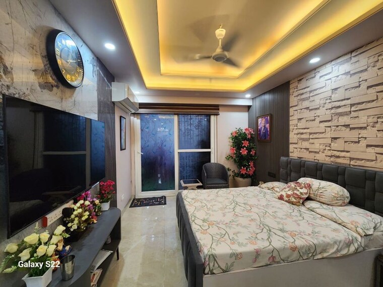 Bedroom, sultanpur 3 Bedroom 170 Sq.Yd. Builder Floor In Sultanpur Delhi 10478687