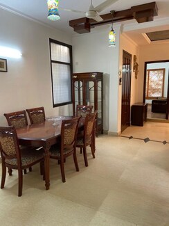 4 BHK Apartment For Rent in Shanti Niketan