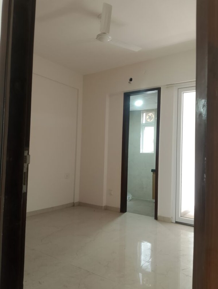 Room, smart-world-gems 2.5 Bedroom 1210 Sq.Ft. Builder Floor In Sector 89 Gurgaon 10478685