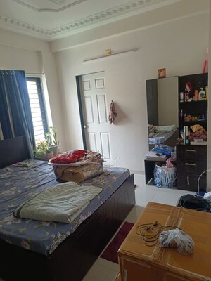Bedroom in 3 BHK Apartment at Ellisbridge – for Rent