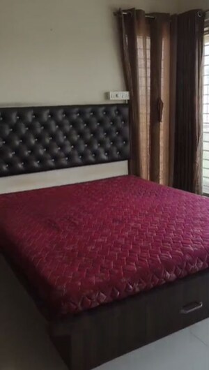 Bedroom in 3 BHK Apartment at Bholenath Chembur Castle, Chembur – for Rent