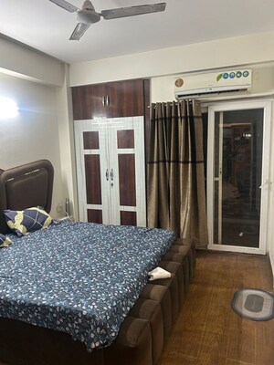 Bedroom in 3 BHK Apartment at Amrapali Silicon City, Sector 76 – for Rent