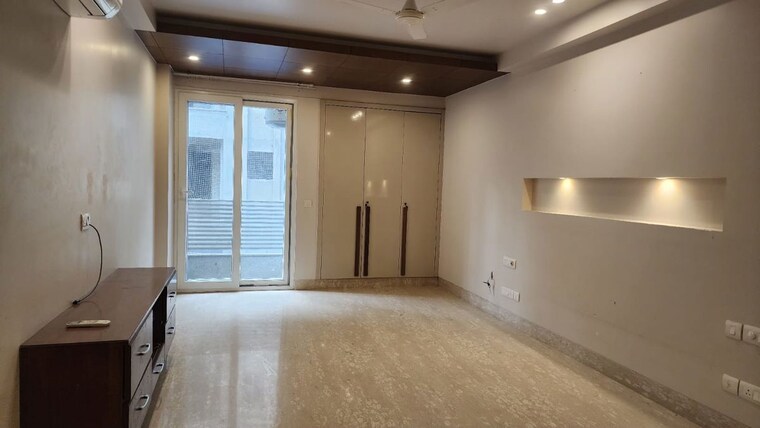 Room, vasant vihar 4 Bedroom 2400 Sq.Ft. Builder Floor In Vasant Vihar Delhi 10478729