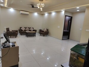 Living Room in 3 BHK Builder Floor at Mansarovar Extension – for Rent