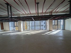  Office Space For Rent in Worli