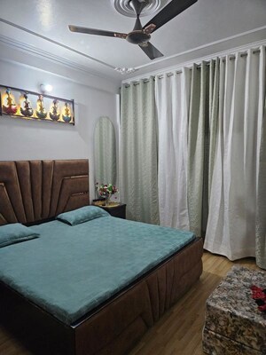 Bedroom in 2.5 BHK Builder Floor at Bhagwati Apartments Shalimar Garden, Shalimar Garden Extension ii – for Sale