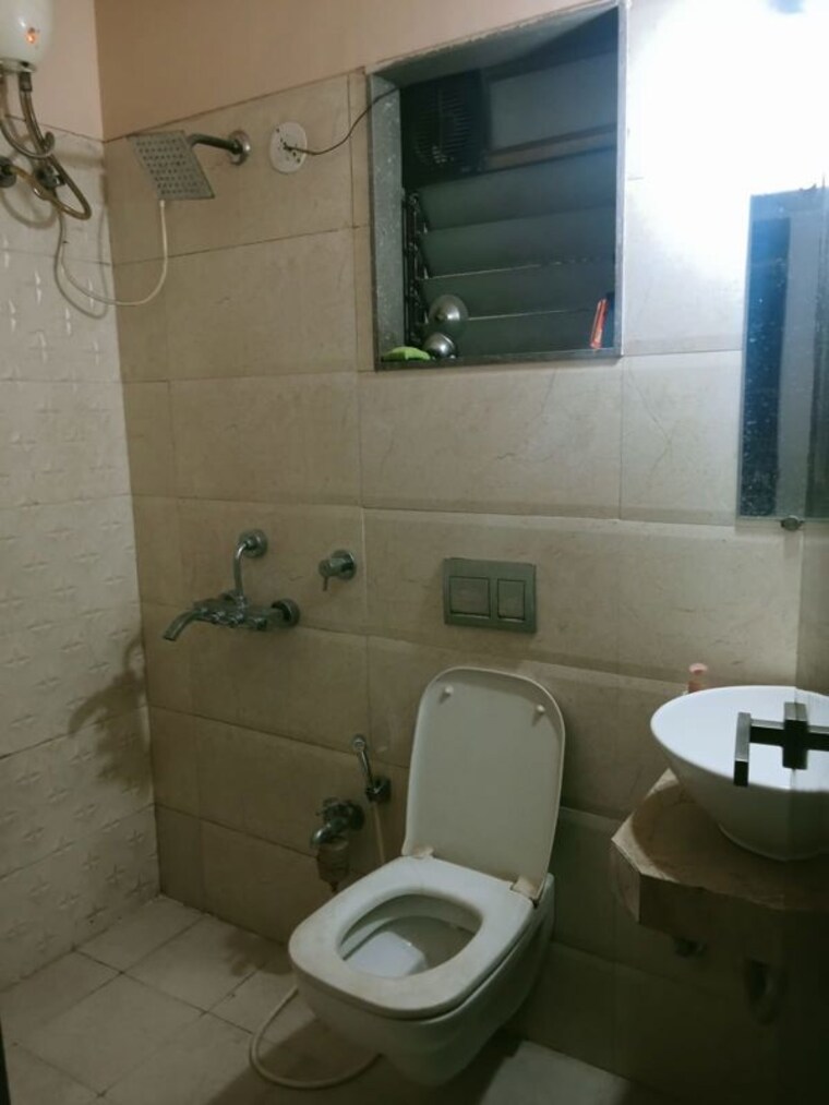Bathroom, madhav-palacia 2 Bedroom 700 Sq.Ft. Apartment In Ghodbunder Road Thane 10478763