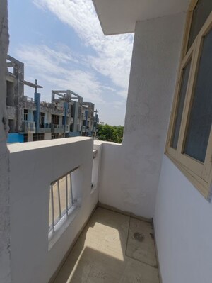 Balcony in 2 BHK Apartment at Parsvnath Royale Floors, Uattardhona – for Rent