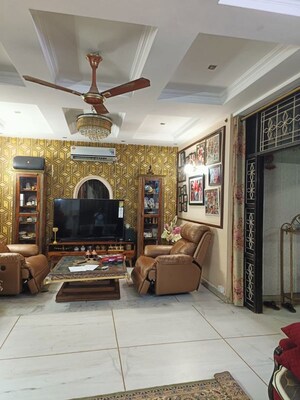 Living Room in 4 BHK Builder Floor at Panchsheel Vihar – for Rent