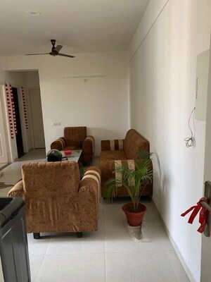 2 BHK Apartment For Rent in Sushma Joynest MOH, Bir Chhat
