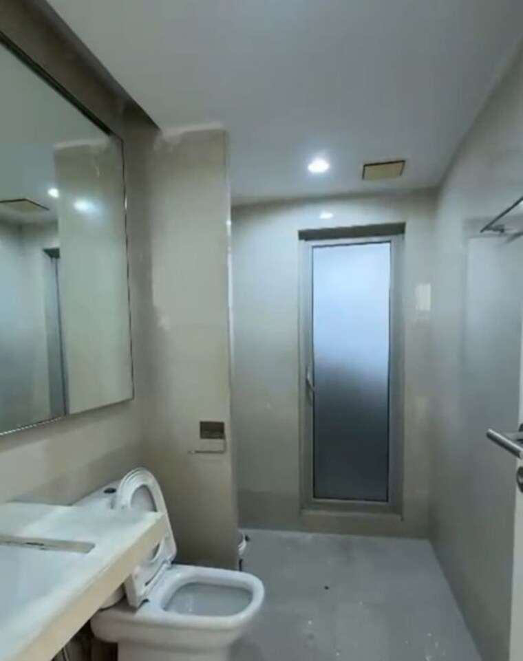 Bathroom, heranadani-meadows-gemini 2.5 Bedroom 1200 Sq.Ft. Apartment In Ghodbunder Road Thane 10478815