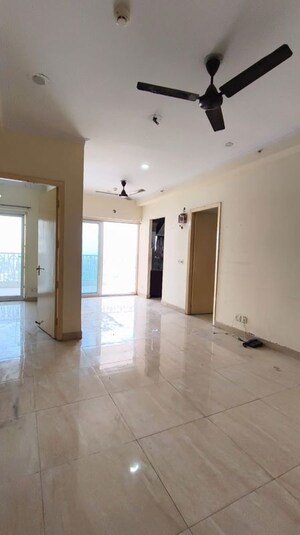 Living Room in 3 BHK Apartment at Gaur City 7th Avenue, Sector 4 Greater Noida – for Rent