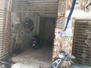 Parking in  Builder Floor at Chikamberpur – for Sale