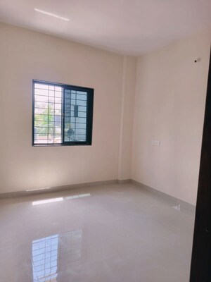 Room in 1 BHK Independent House at Mate Nagar – for Rent