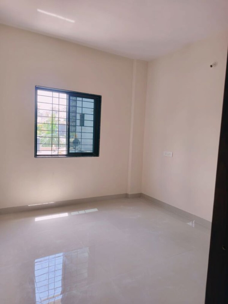Room, mate nagar 1 Bedroom 650 Sq.Ft. Independent House In Mate Nagar Pune 10478958