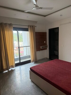 3 BHK Builder Floor For Rent in Jakhan