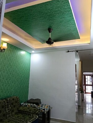 Furnished Amenities in 1 BHK Builder Floor at Aman Vihar – for Rent