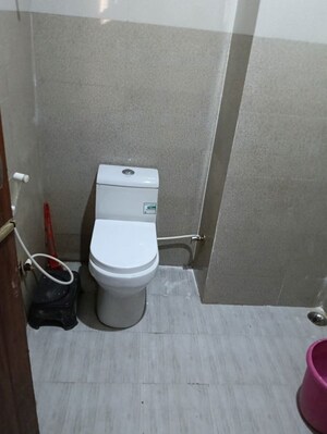 Bathroom in 1 BHK Builder Floor at Aman Vihar – for Rent