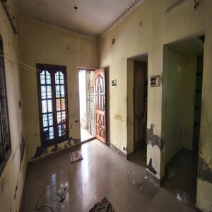 Building Lobby in  Independent House at Sriperumbudur – for Sale