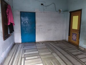 Room in  Independent House at Arundelpet – for Sale